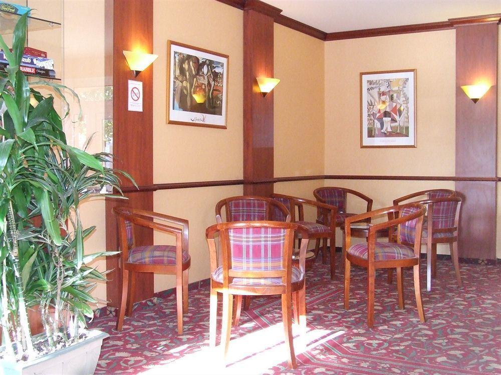 Montaigu Aparthotel Кабур Екстериор снимка
